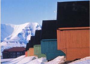 Paisajes de Longyearbyen y propuesta cromática. Grete Smedal, Océano Glacial Ártico, Noruega, 1981. 